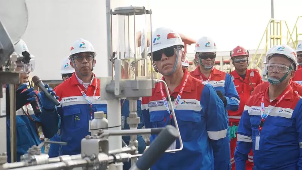 Komisaris Utama Pertamina Pastikan Pasokan Avtur dan Biosolar B50 Lancar