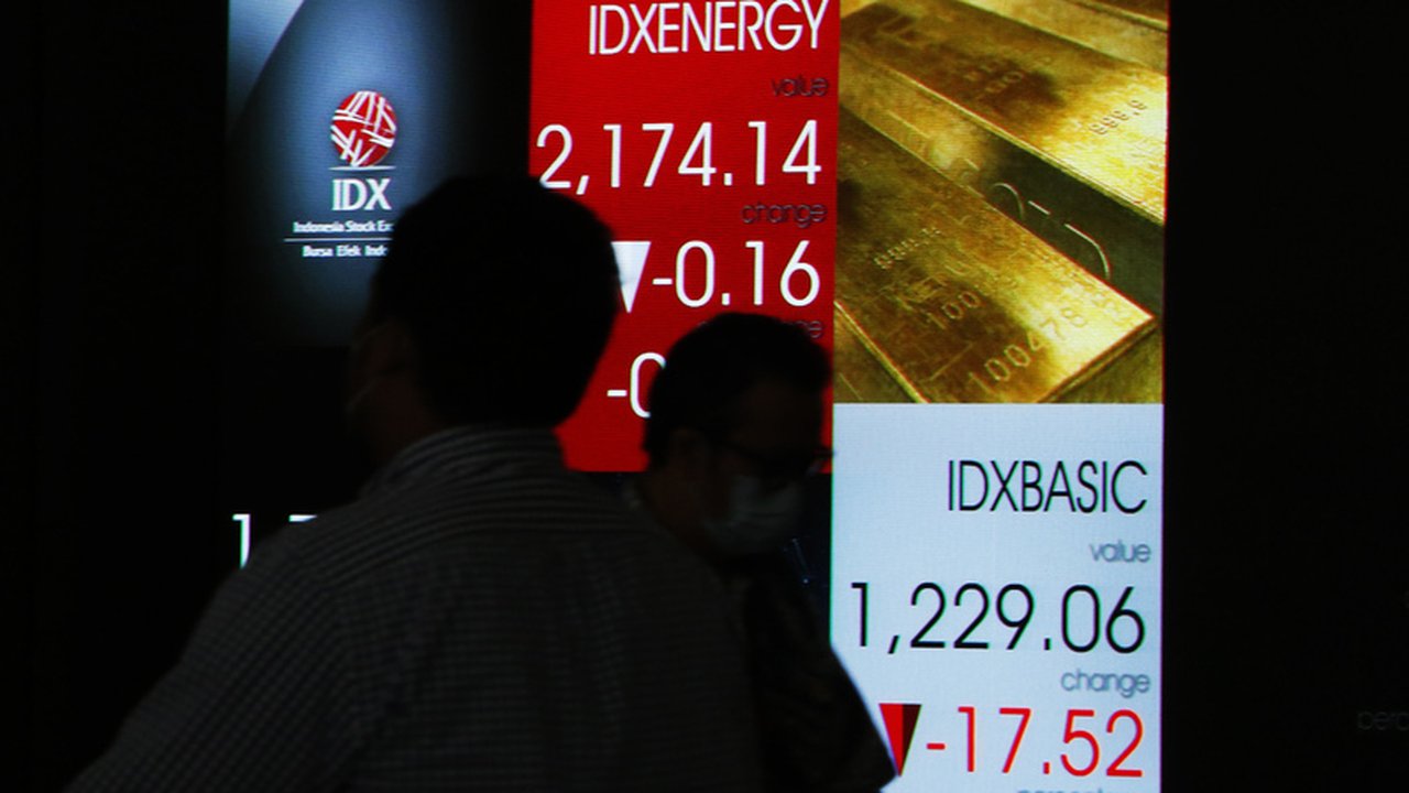 IHSG Anjlok 3,05%, Sejumlah Saham Malah Melonjak Hingga 34%
