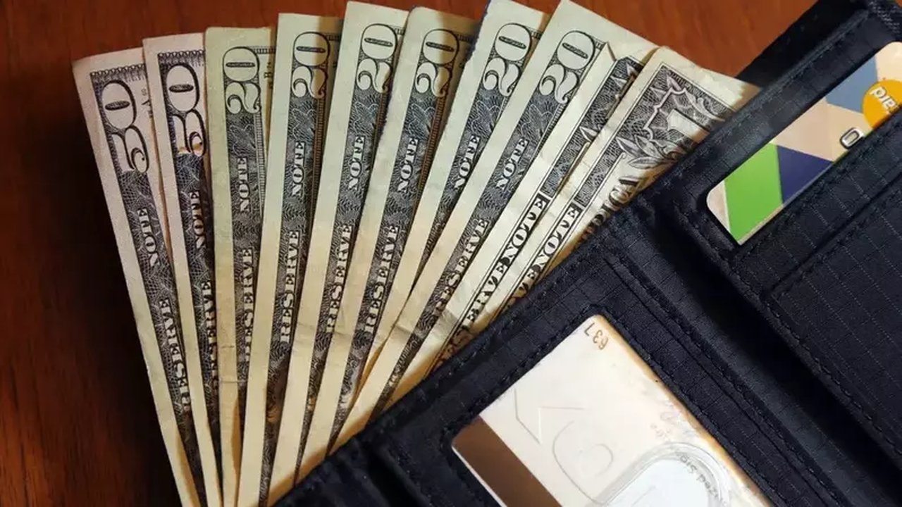 Mayoritas Bank Sentral Berniat Pangkas Kepemilikan Dolar Dalam Sejak Dekade Mendatang